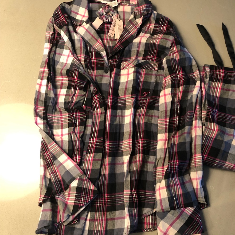 NWT Victoria Secret 2 piece pajama pink + gray